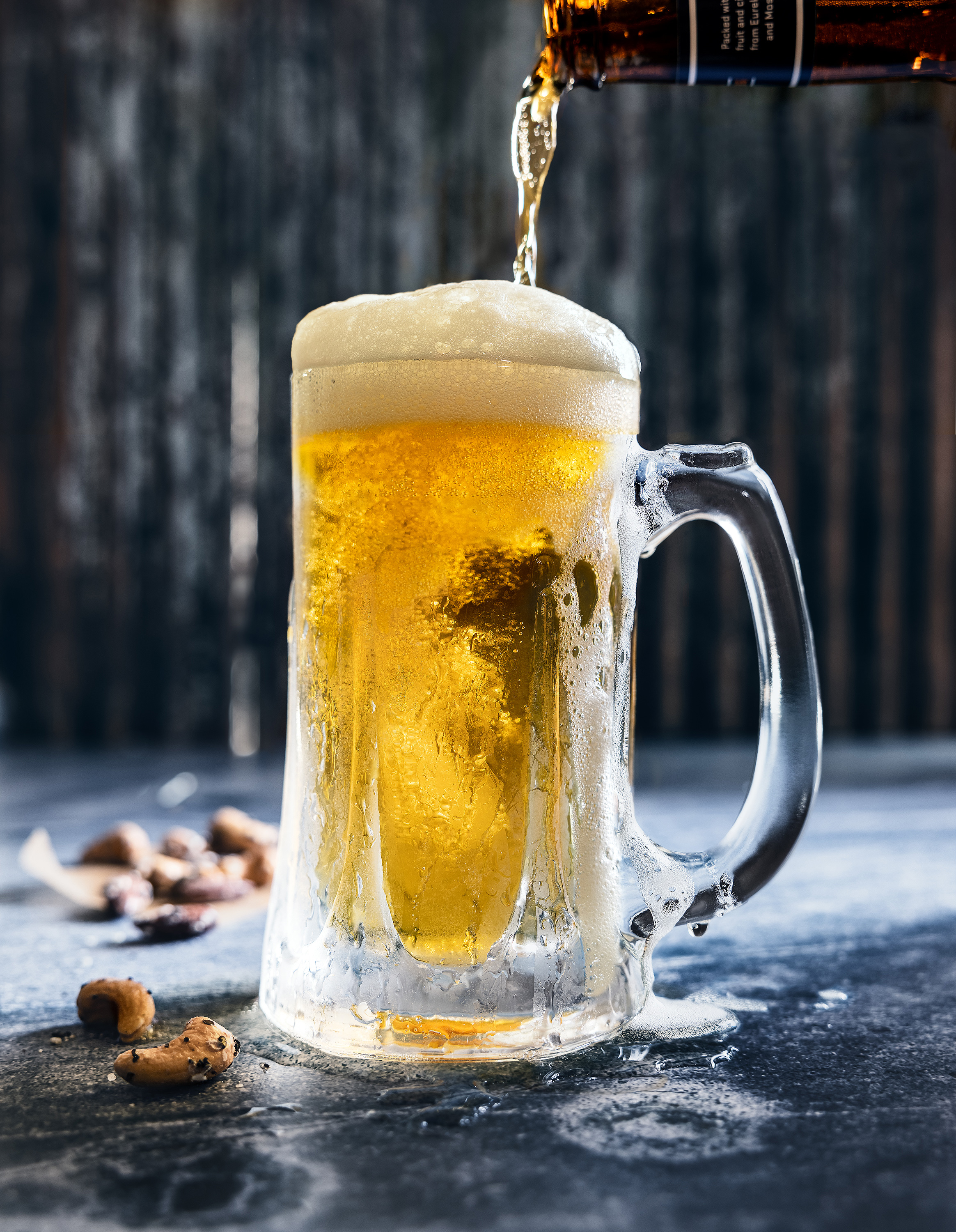 Frosty_Beer_Pour
